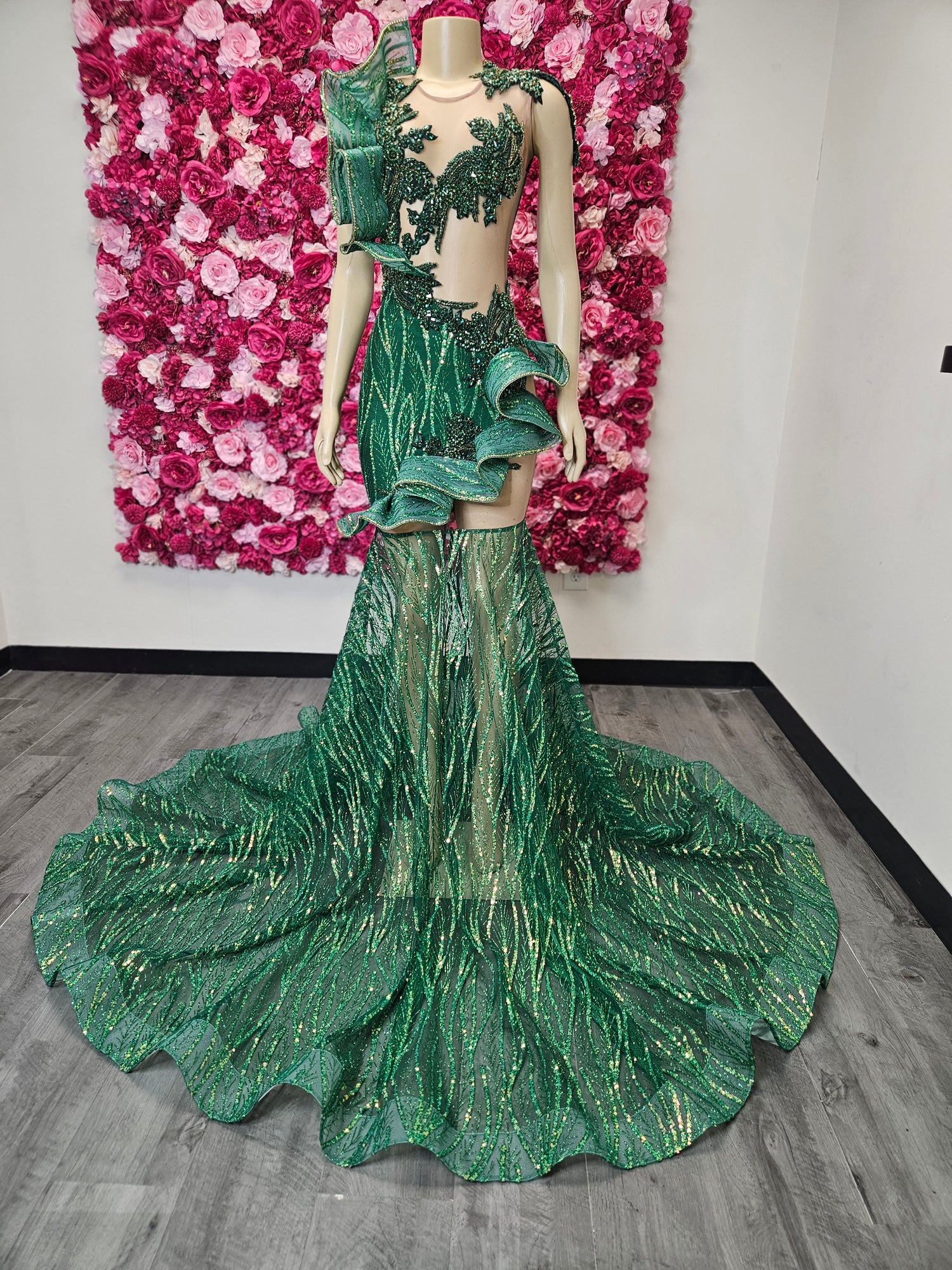 Emerald Green &amp; Gold Mermaid Gown