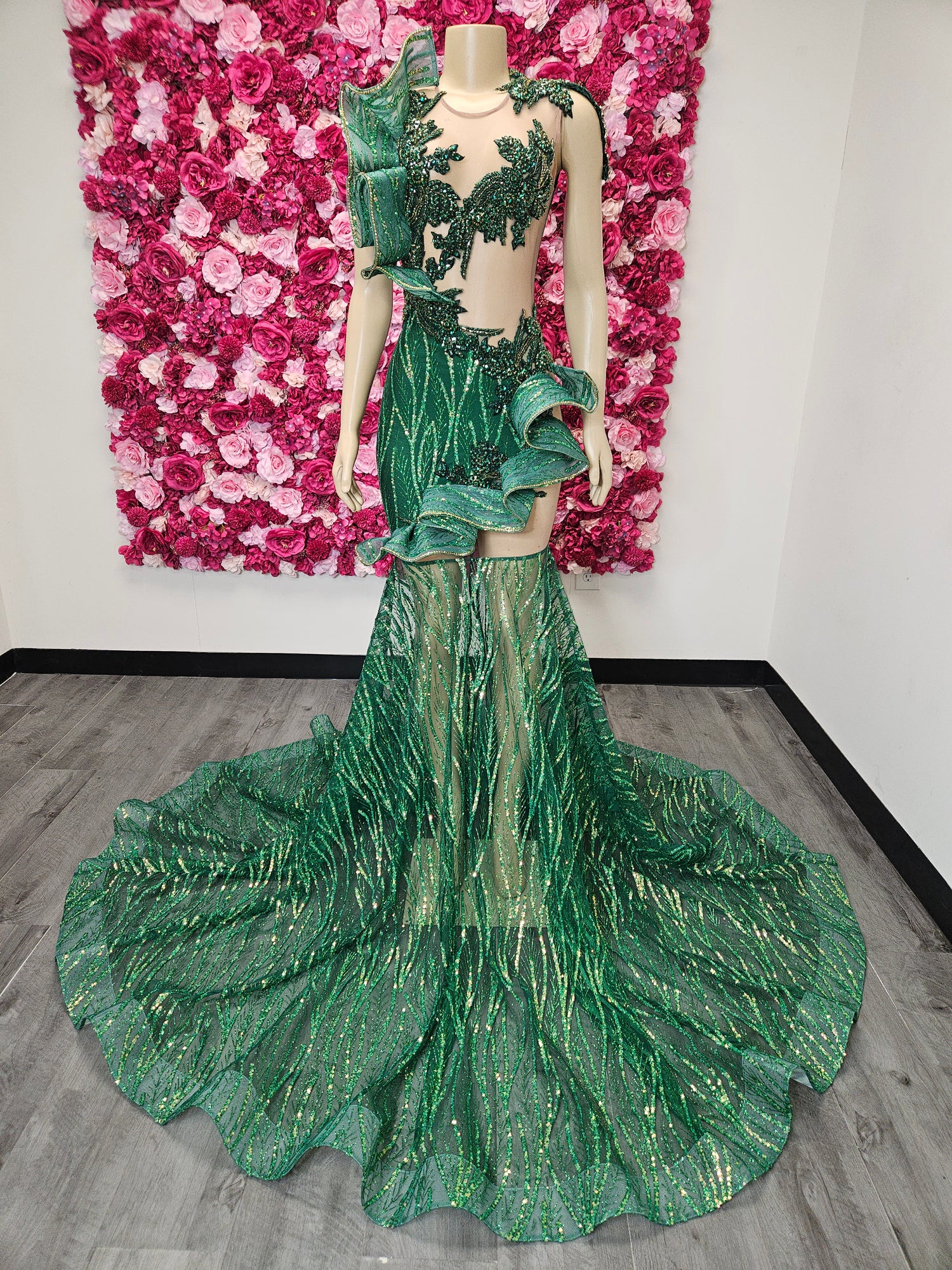 Emerald Green &amp; Gold Mermaid Gown