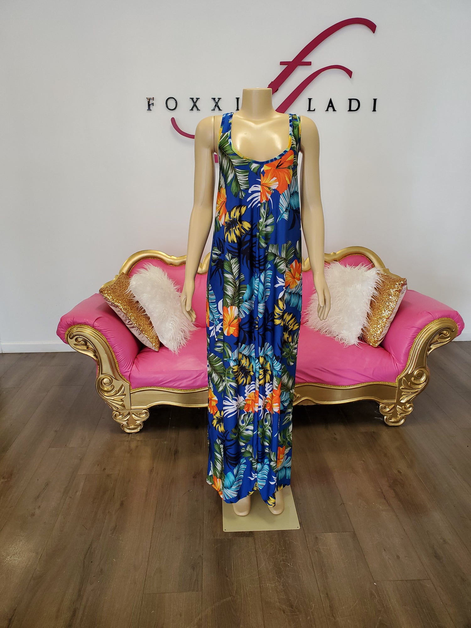 Tropical print loose fit maxi dress