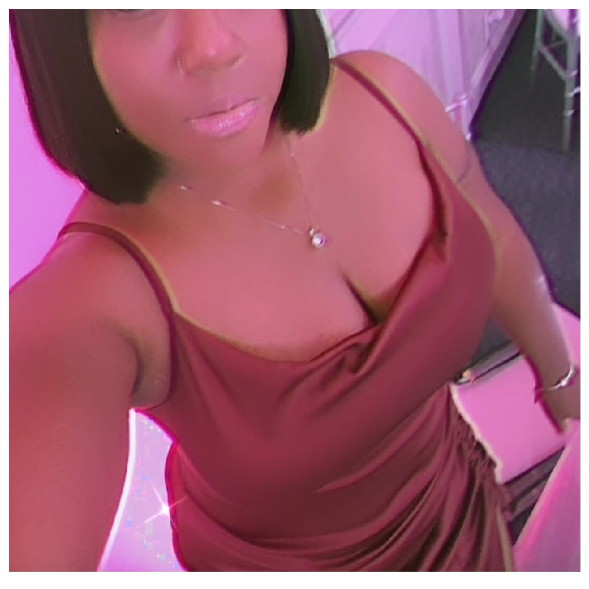 Wine date night dress